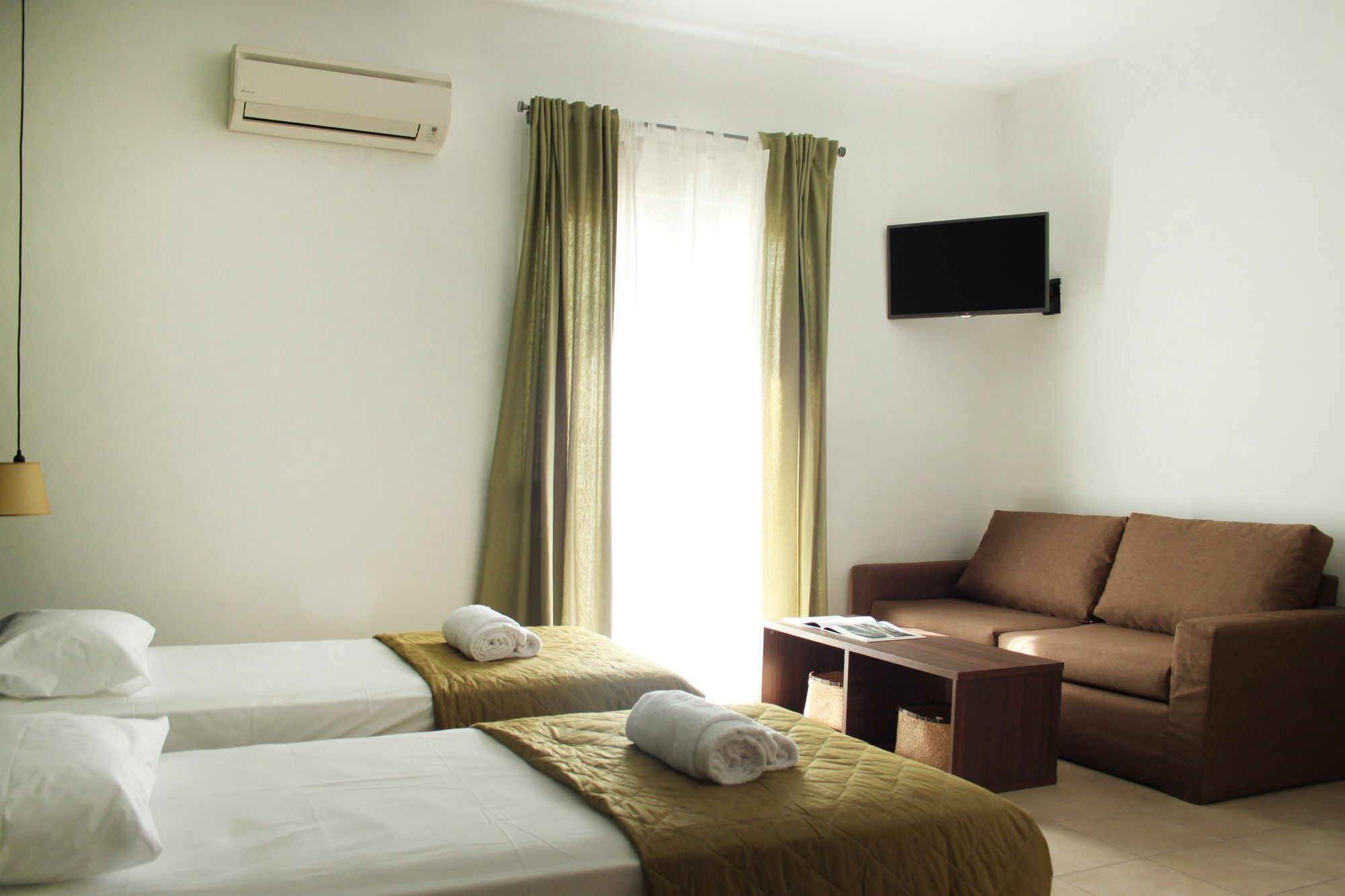 Krinis Apartments Rhodes City Buitenkant foto