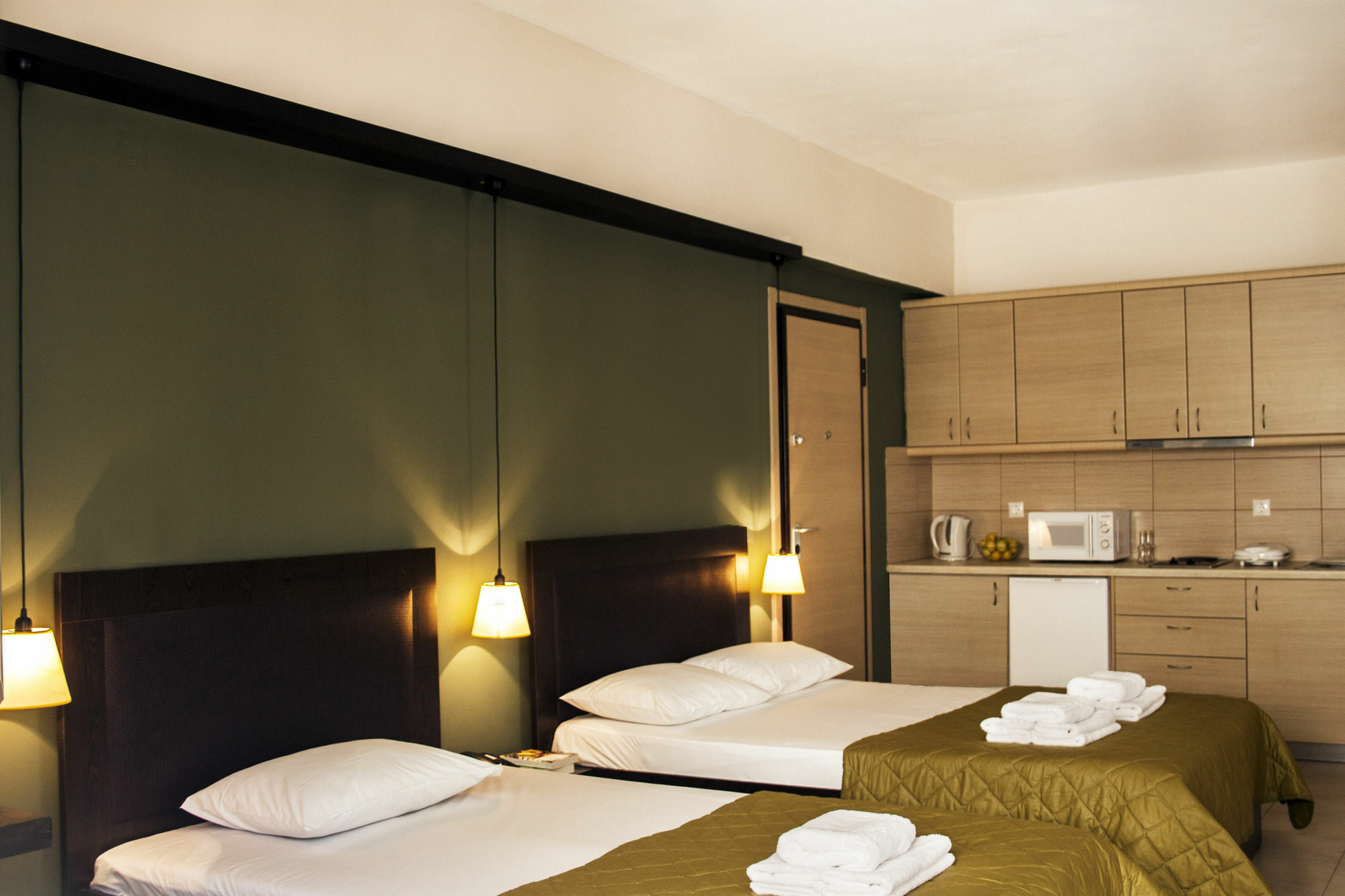Krinis Apartments Rhodes City Buitenkant foto